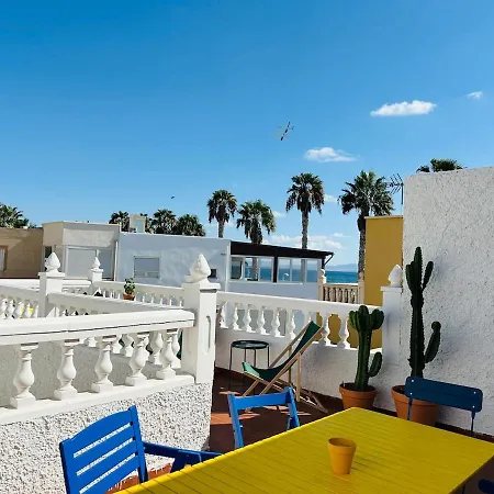 Casa Del Sol - Casa Familiar Junto A La Playa Con Vistas Al Mar En