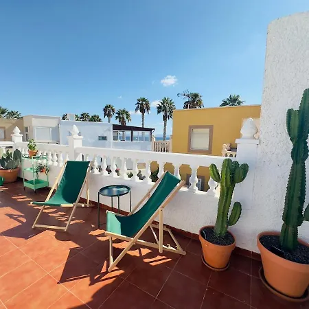 Casa Del Sol - Casa Familiar Junto A La Playa Con Vistas Al Mar En Дом отдыха *