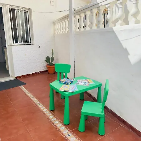 Casa Del Sol - Casa Familiar Junto A La Playa Con Vistas Al Mar En